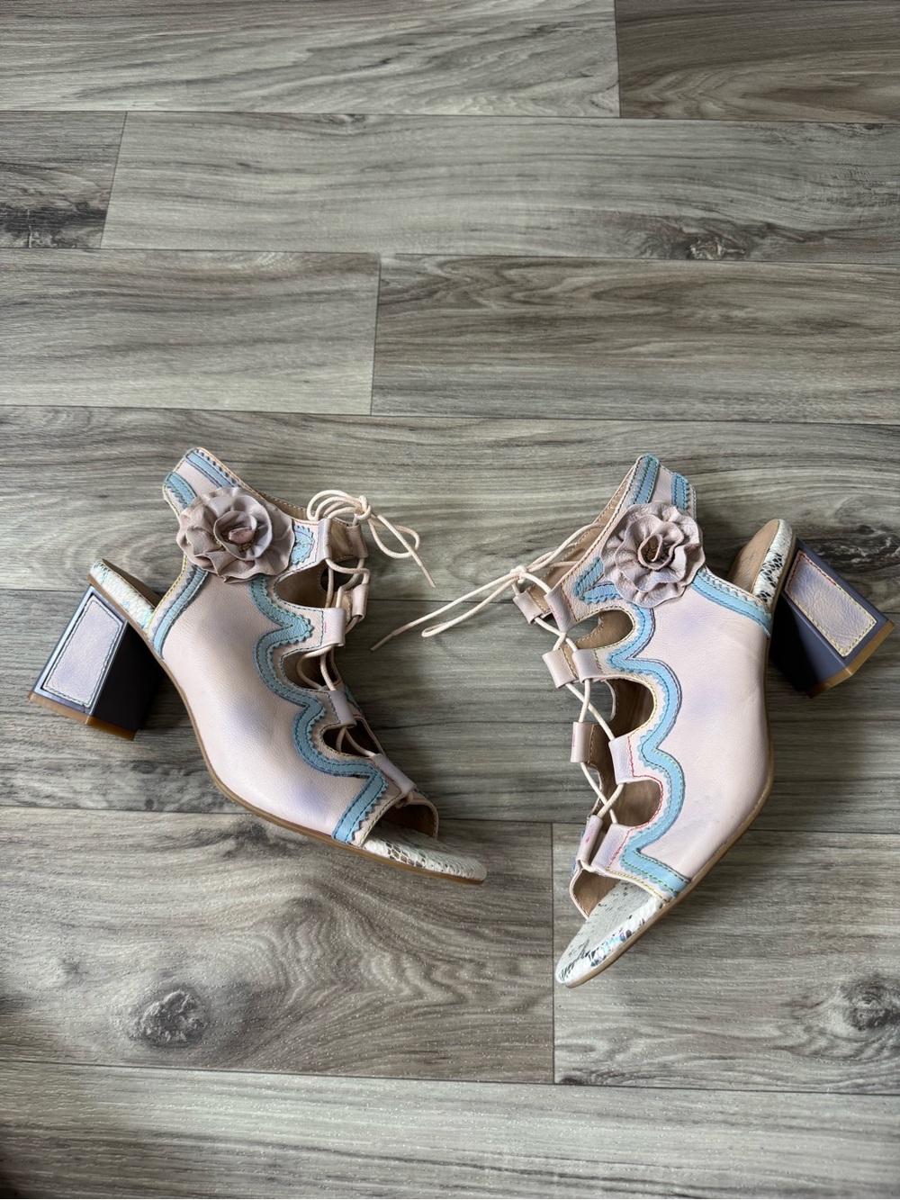 L'Artiste Spring Step Supercute Anke Strap Heel Sandals Size 42